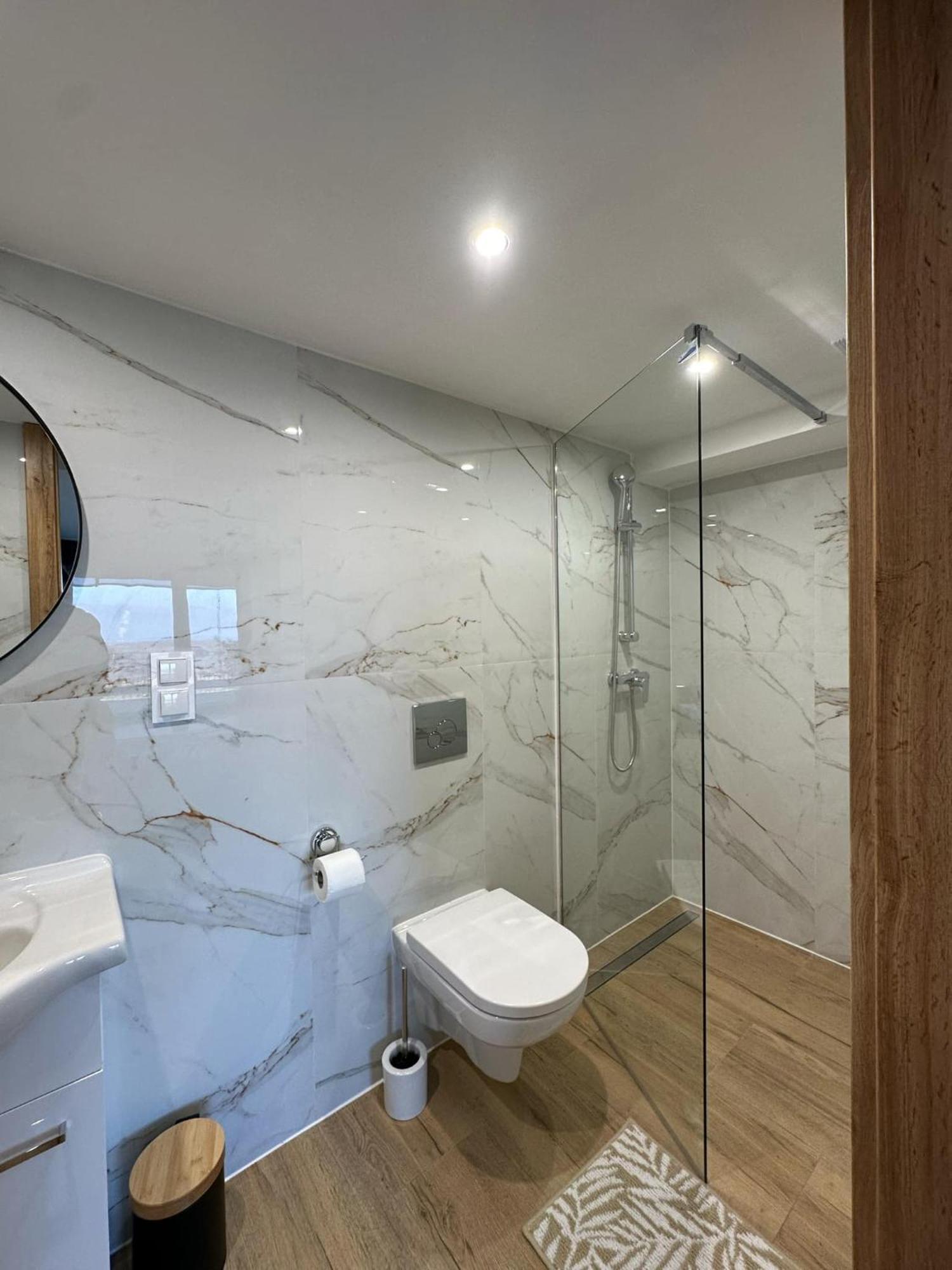 Apartament Bena Ze Zjawiskowym Tarasem Widokowym Chełmno Extérieur photo