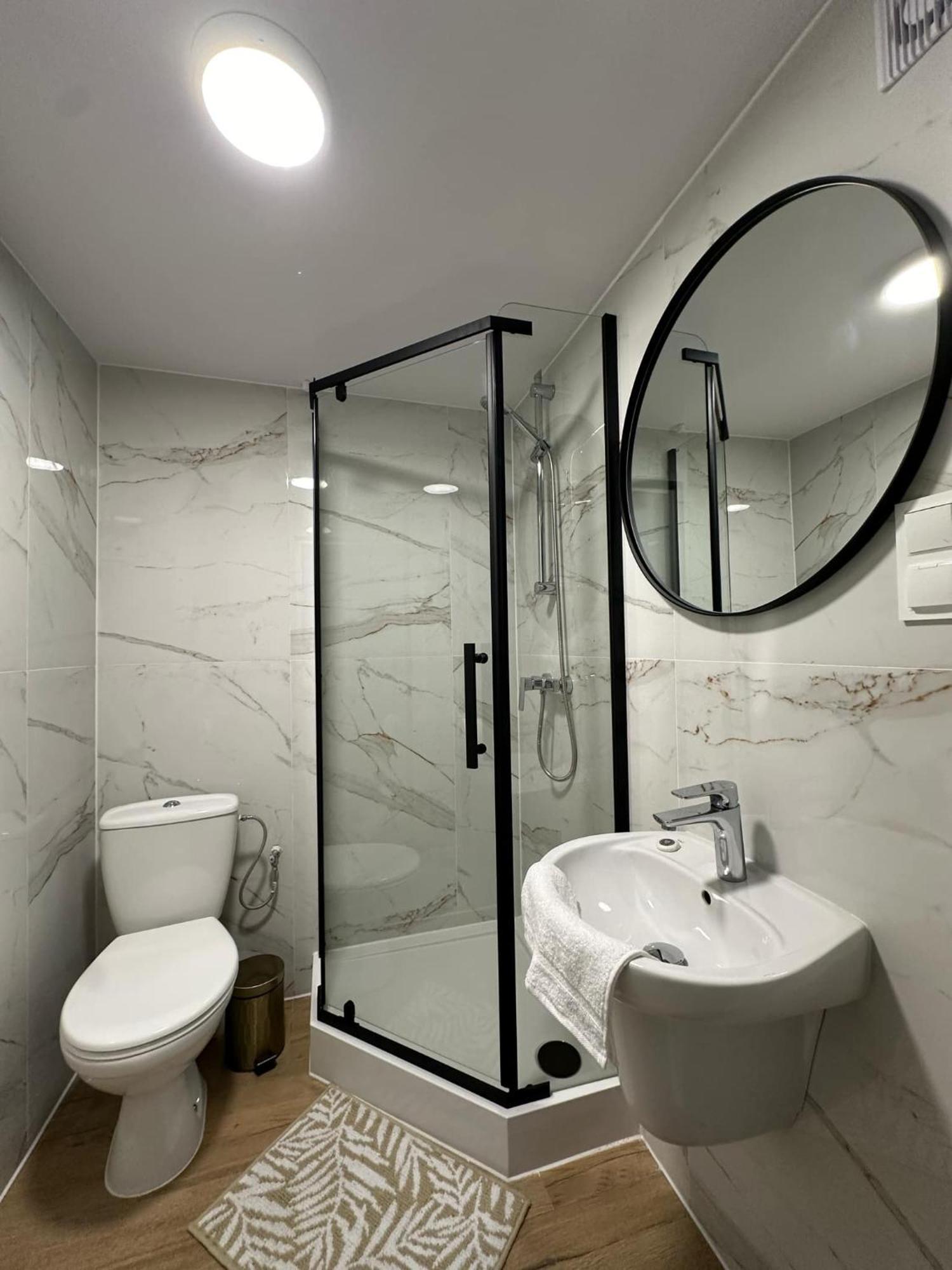 Apartament Bena Ze Zjawiskowym Tarasem Widokowym Chełmno Extérieur photo